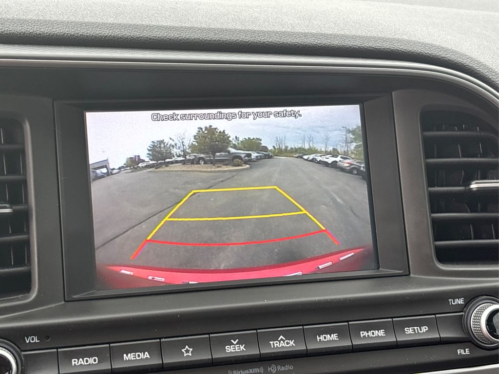 2020 Hyundai Elantra Value Edition photo 24