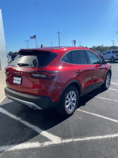 2026 Ford Escape Active photo 11