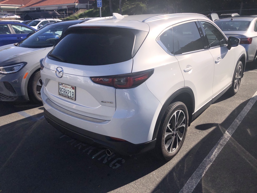 2023 Mazda CX-5 Base's photo
