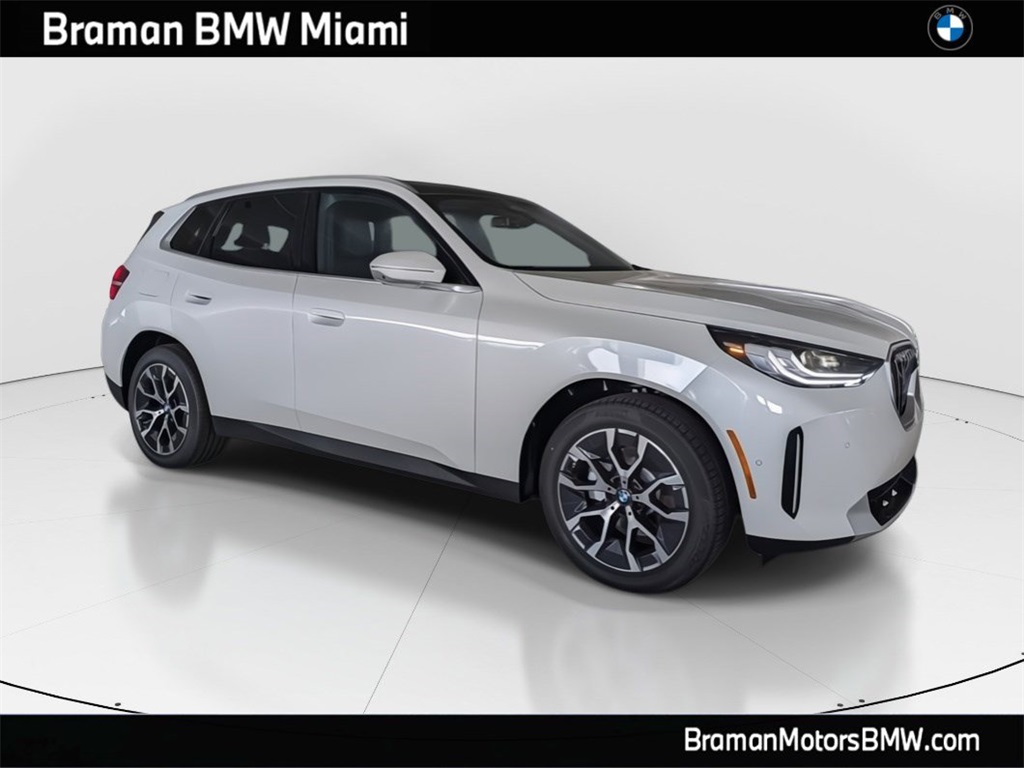 2026 BMW X3 30's photo