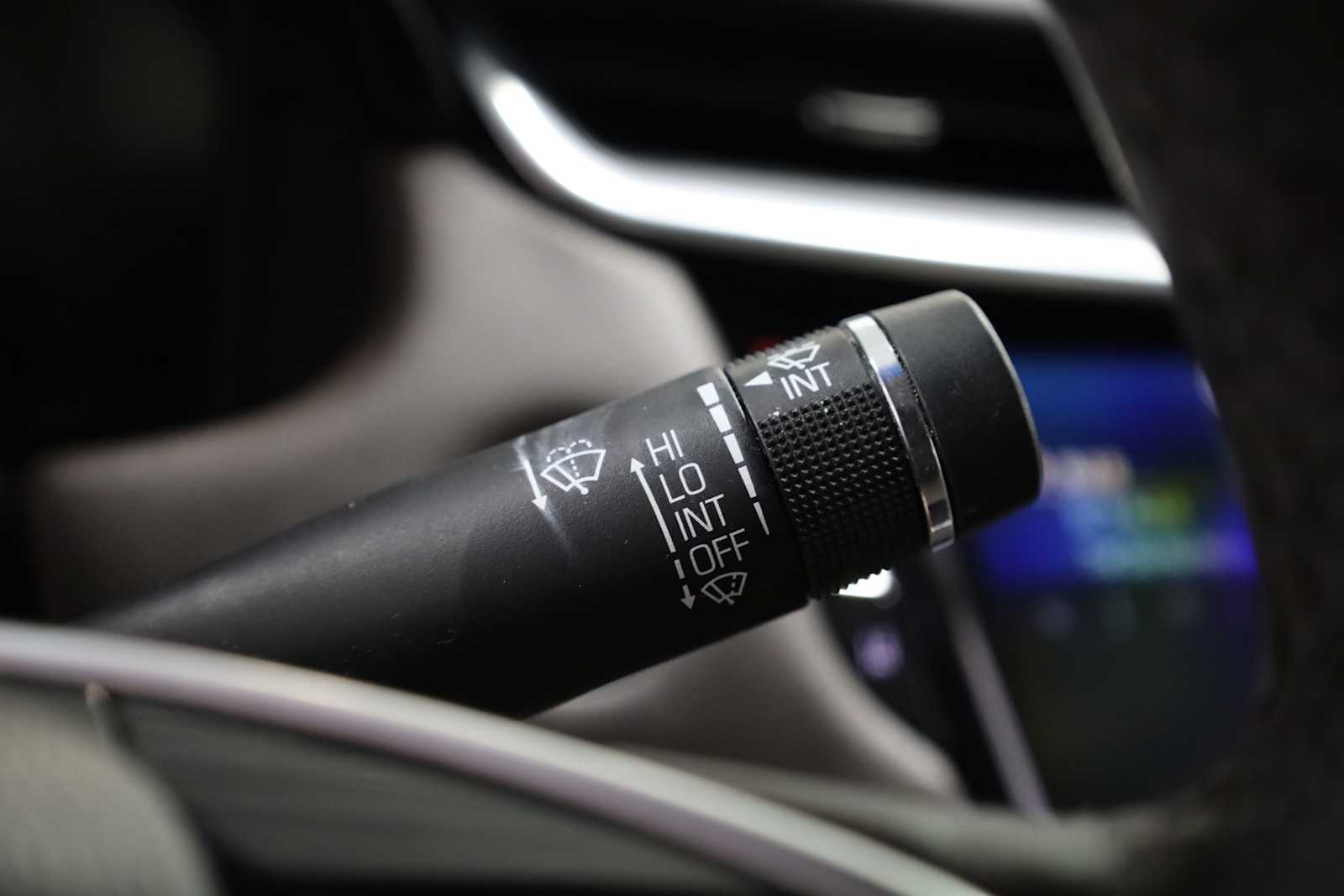 2013 Cadillac XTS Premium photo 24
