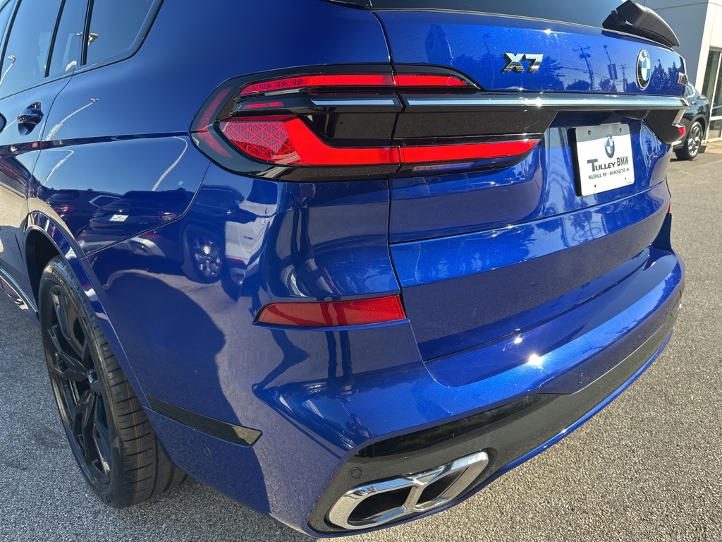 2025 Bmw X7 M60i photo 24