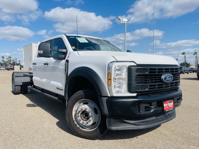 2024 Ford F-450 Super Duty Chassis Cab XL's photo