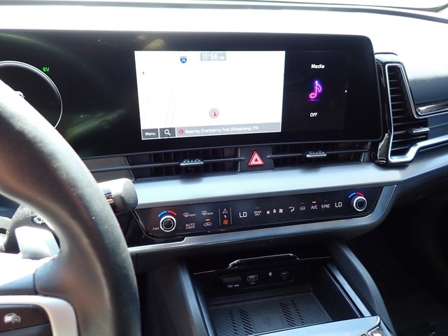 2023 Kia Sportage Hybrid photo 19