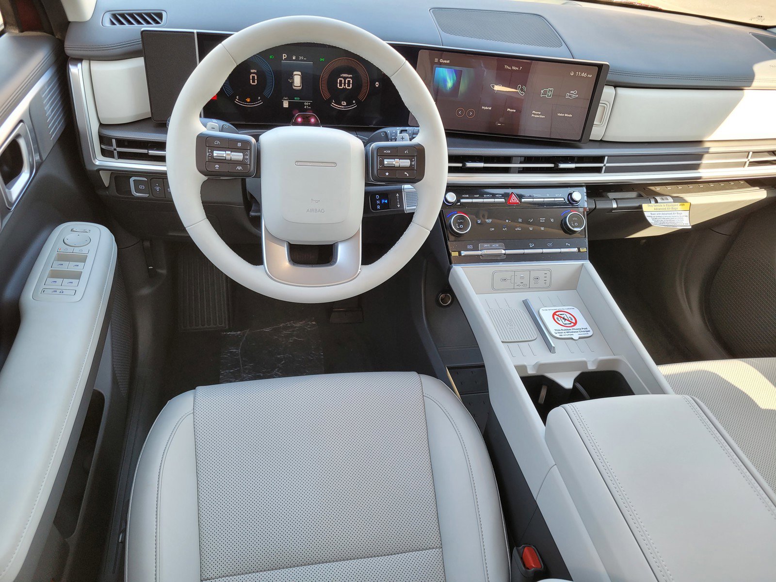 2025 Hyundai Santa Fe SEL photo 4