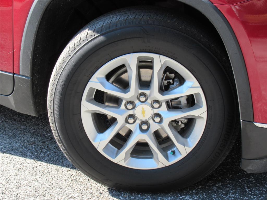 2021 Chevrolet Traverse photo 4