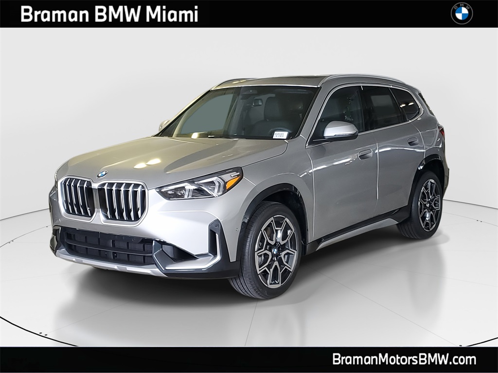 2026 BMW X1 28i's photo