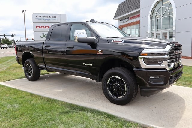 2025 Ram 2500 Laramie photo 3