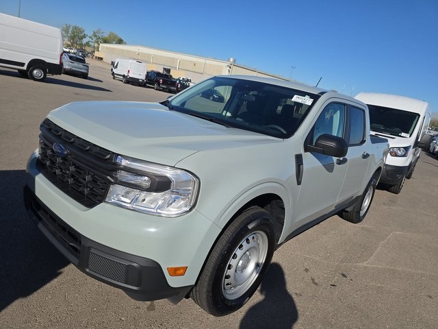 2024 Ford Maverick XL's photo