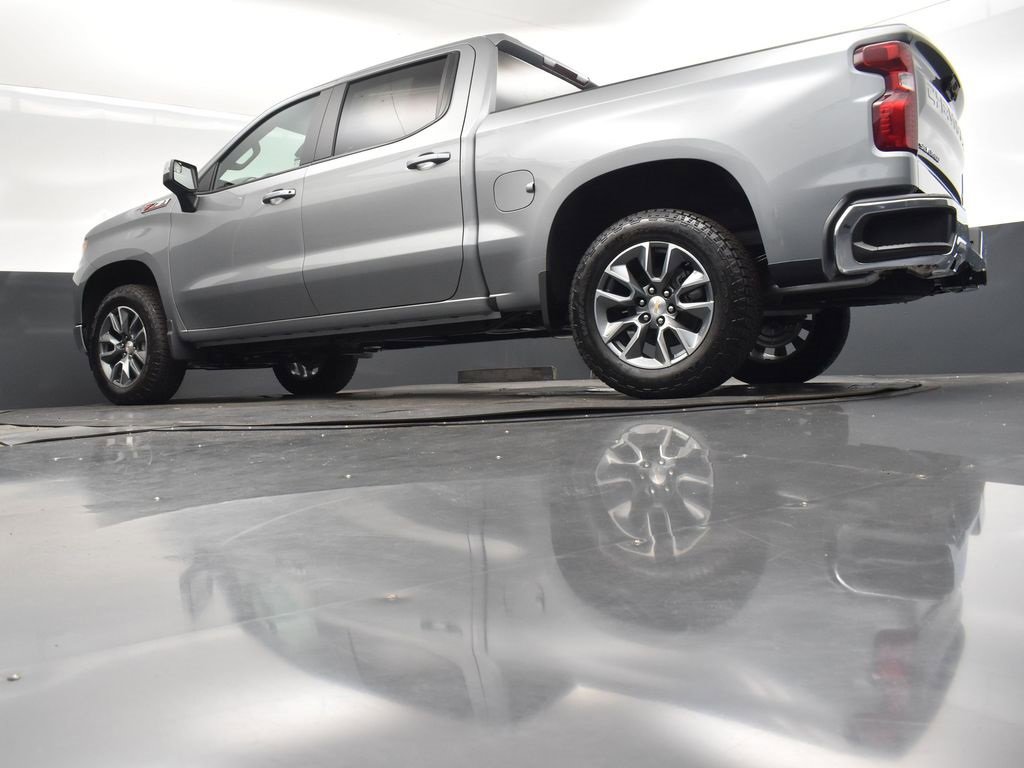 2026 Chevrolet Silverado 1500 LT photo 39