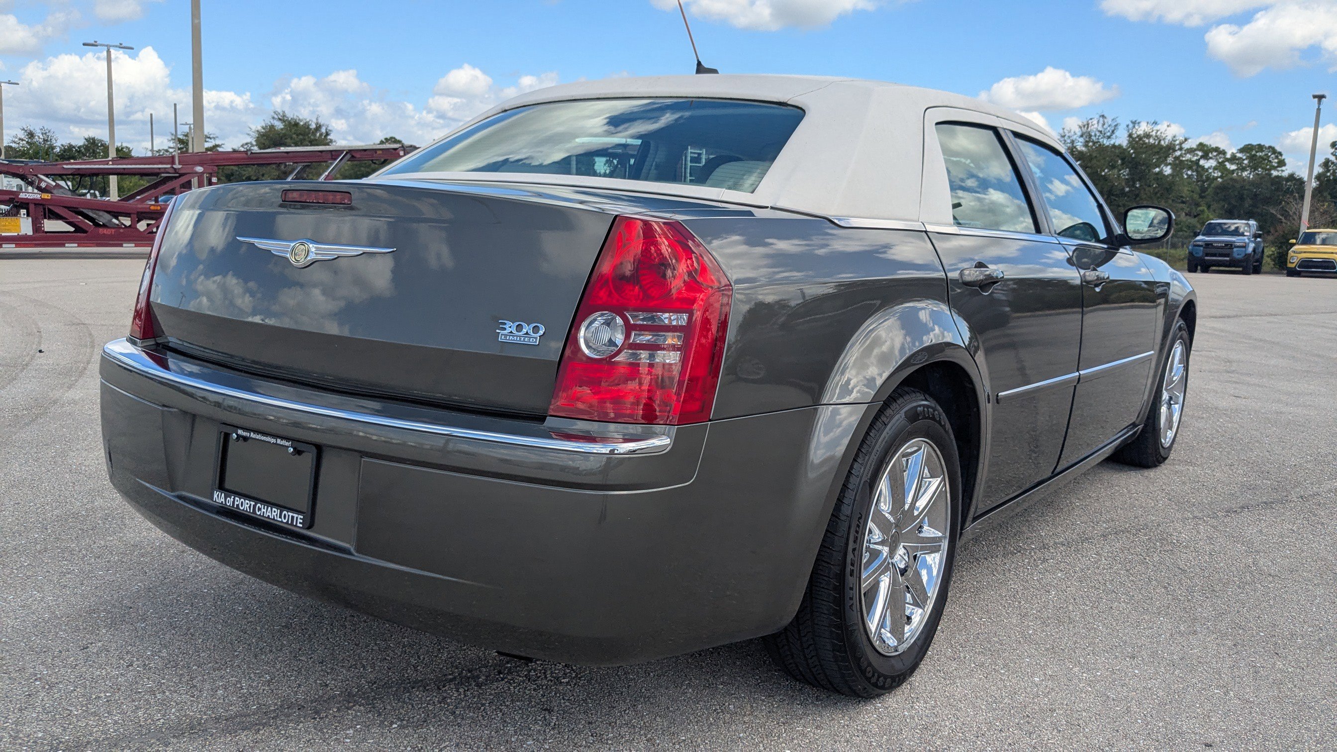 2008 Chrysler 300 Limited photo 4