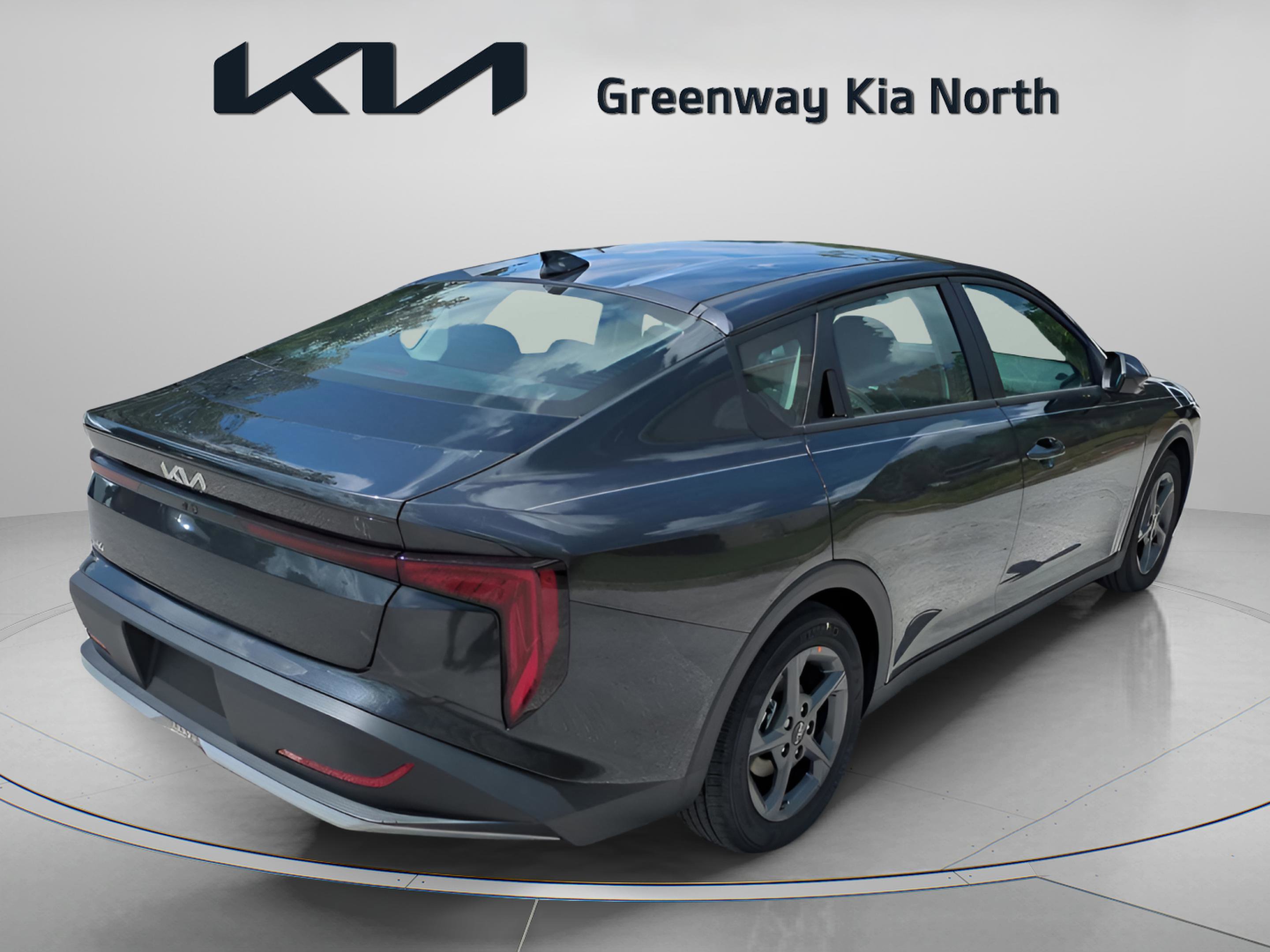 2025 Kia K4 LXS photo 8