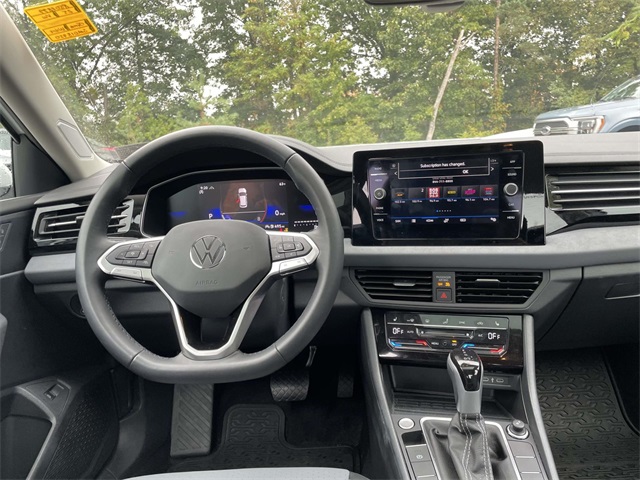 2025 Volkswagen Jetta 1.5T SE photo 14