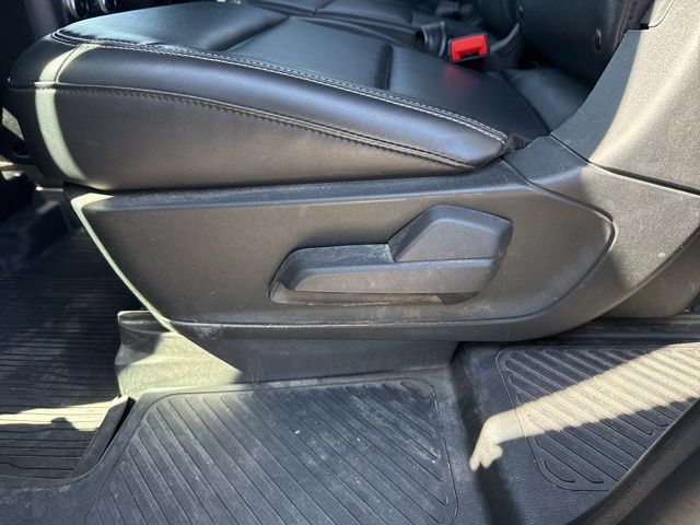 2021 Ford Explorer XLT photo 20