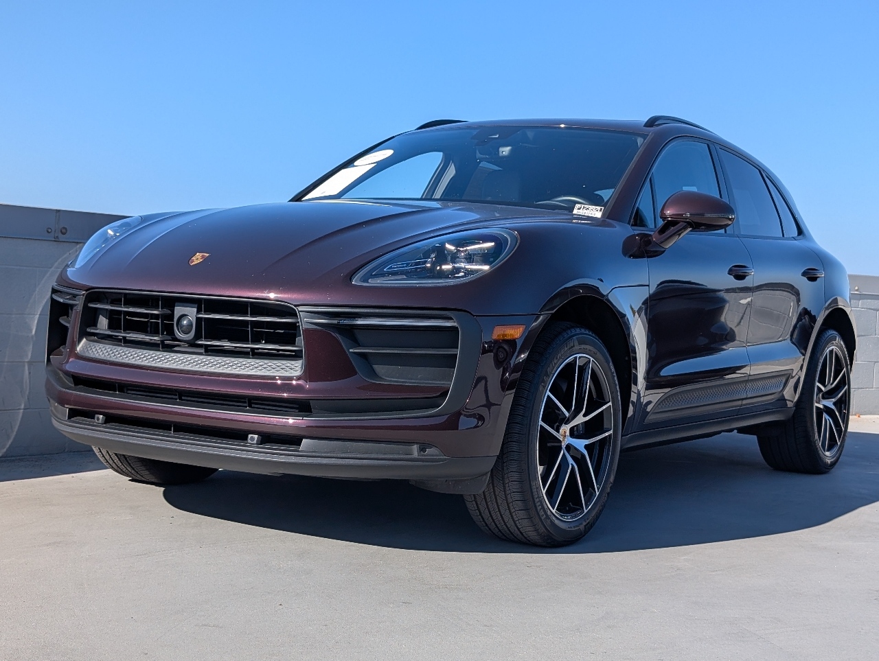 2024 Porsche Macan Base
