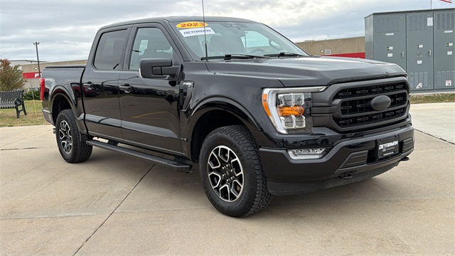 2023 Ford F-150 XLT's photo
