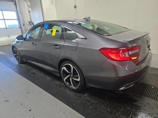 2018 Honda Accord Sport photo 3