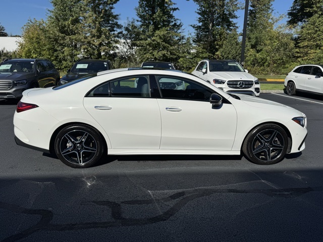 2025 Mercedes Benz CLA 250 4MATIC photo 2