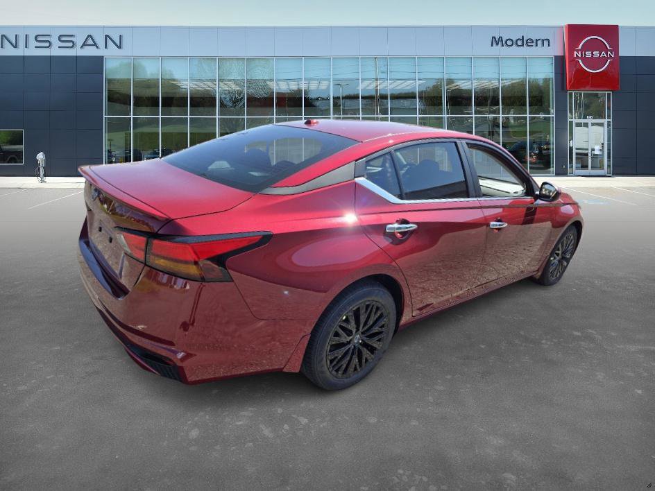2025 Nissan Altima SV Special Edition photo 5