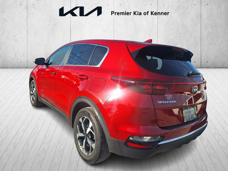 2022 Kia Sportage LX photo 3
