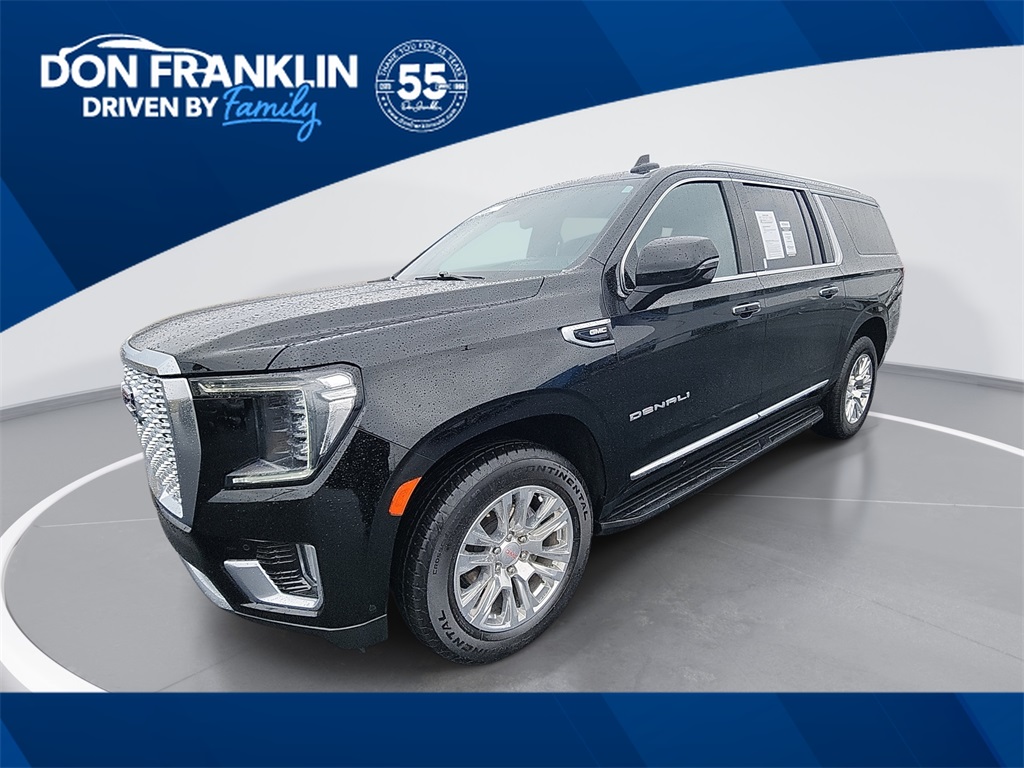 2024 GMC Yukon Denali's photo