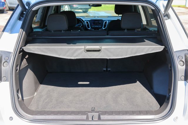 Used 2021 Silver Ice Metallic Chevrolet LT image 9