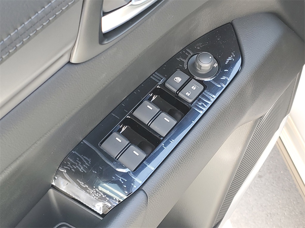 2025 Mazda CX-5 2.5 Select photo 12
