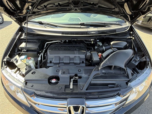 2015 Honda Odyssey EX-L photo 11