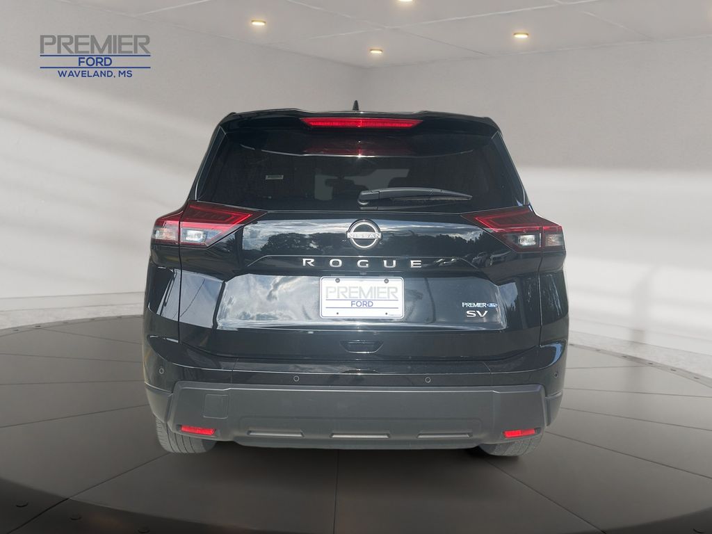 2024 Nissan Rogue SV photo 4