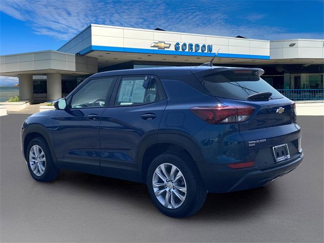 2021 Chevrolet Trailblazer LS photo 3