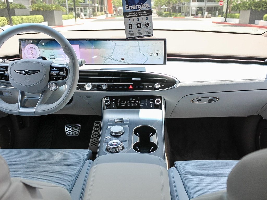 2026 Genesis Electrified GV70 Advanced photo 9