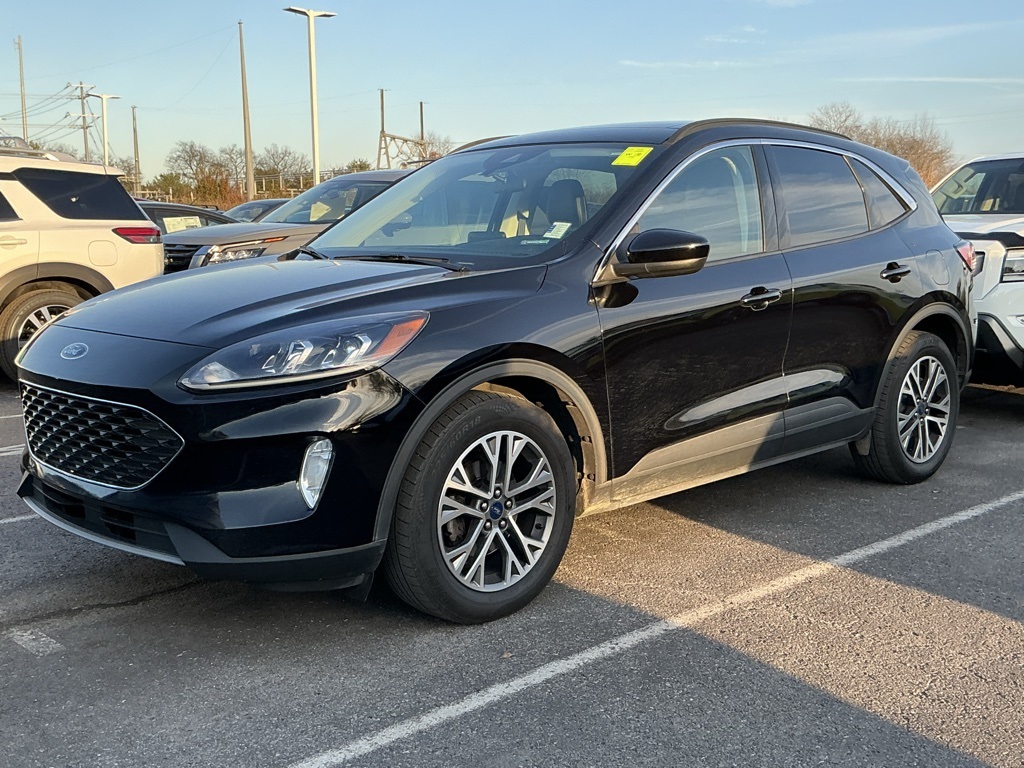 Used 2022 Ford Escape SEL with VIN 1FMCU0H63NUB89653 for sale in Russellville, KY