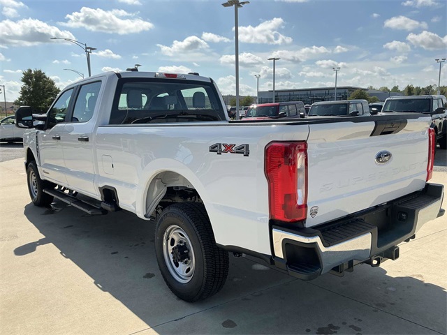 2026 Ford F-350 XL photo 3