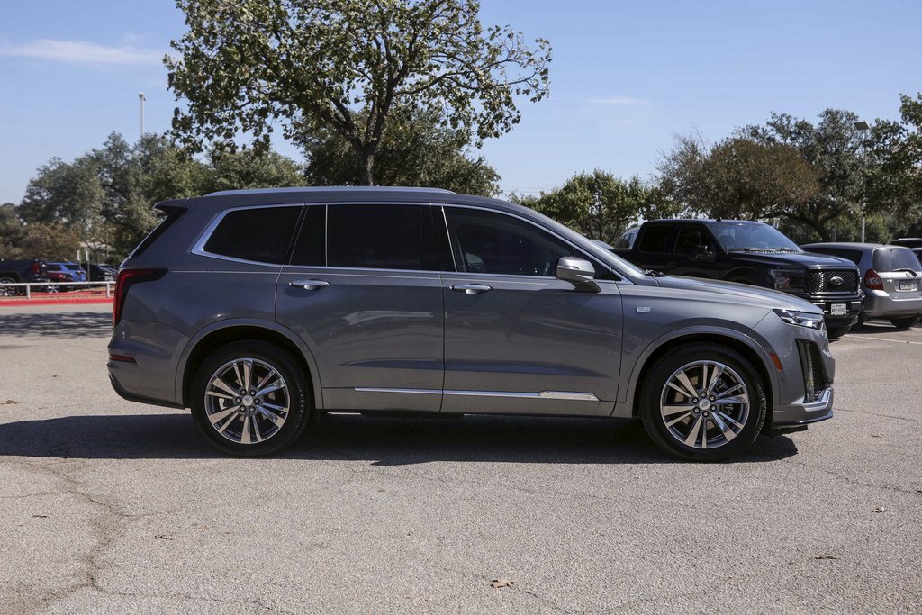 2022 Cadillac XT6 Premium Luxury photo 4