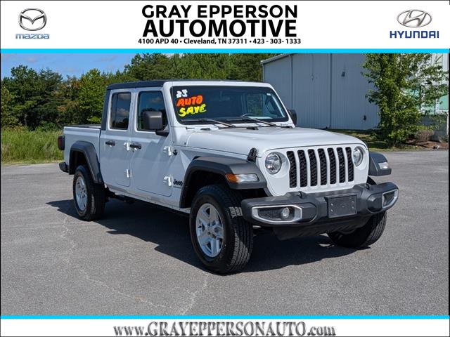 2023 Jeep Gladiator Sport S's photo