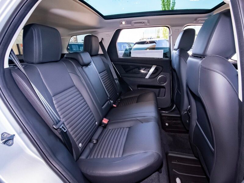 2025 Land Rover Discovery Sport S photo 45