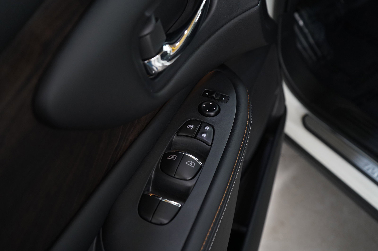 2024 Nissan Murano Platinum photo 19
