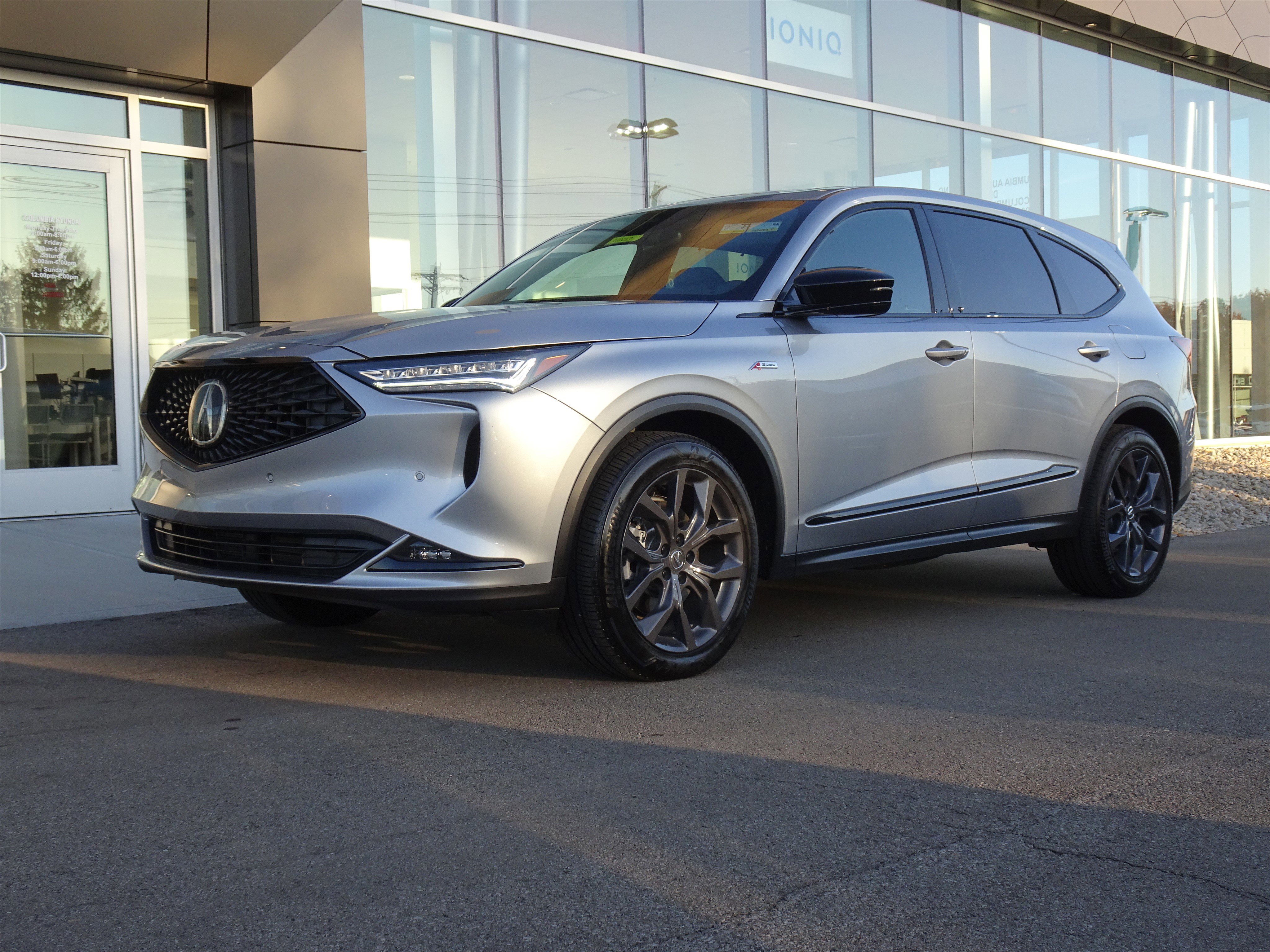 2023 Acura MDX A-Spec Package's photo