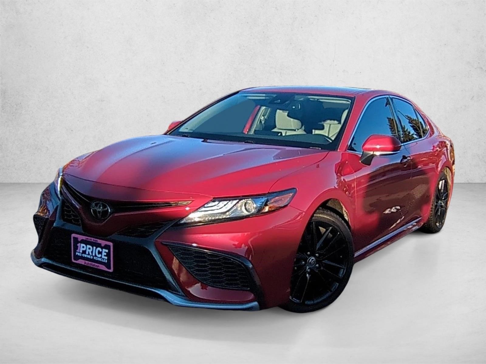 2022 Toyota Camry XSE's photo