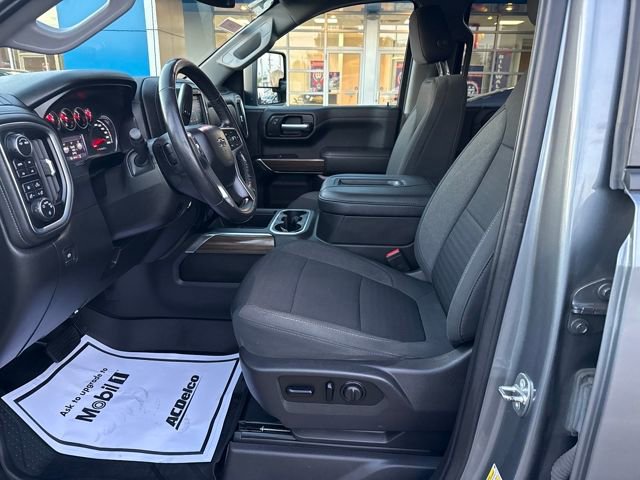 2021 Chevrolet Silverado 1500 RST photo 8