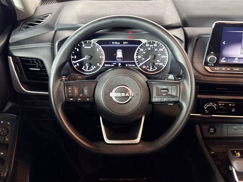2024 Nissan Rogue S photo 13
