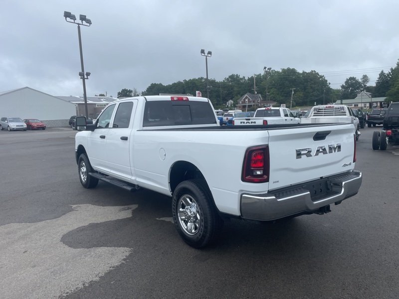 2026 Ram 3500 Tradesman photo 5