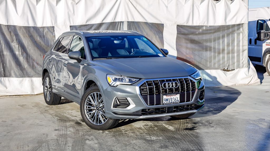2021 Audi Q3 Premium Plus's photo