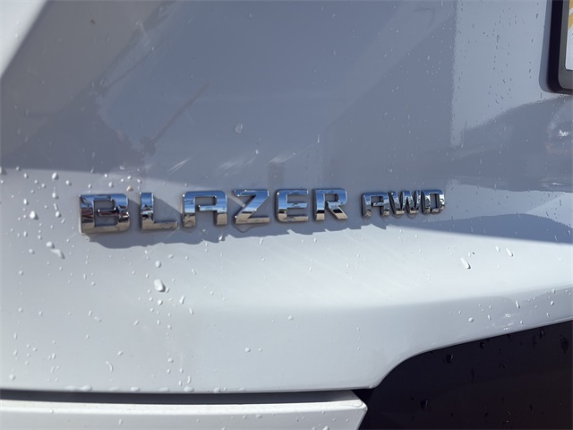 2023 Chevrolet Blazer 2LT photo 28