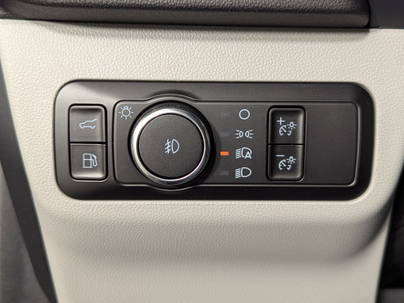 2025 Ford Escape photo 28
