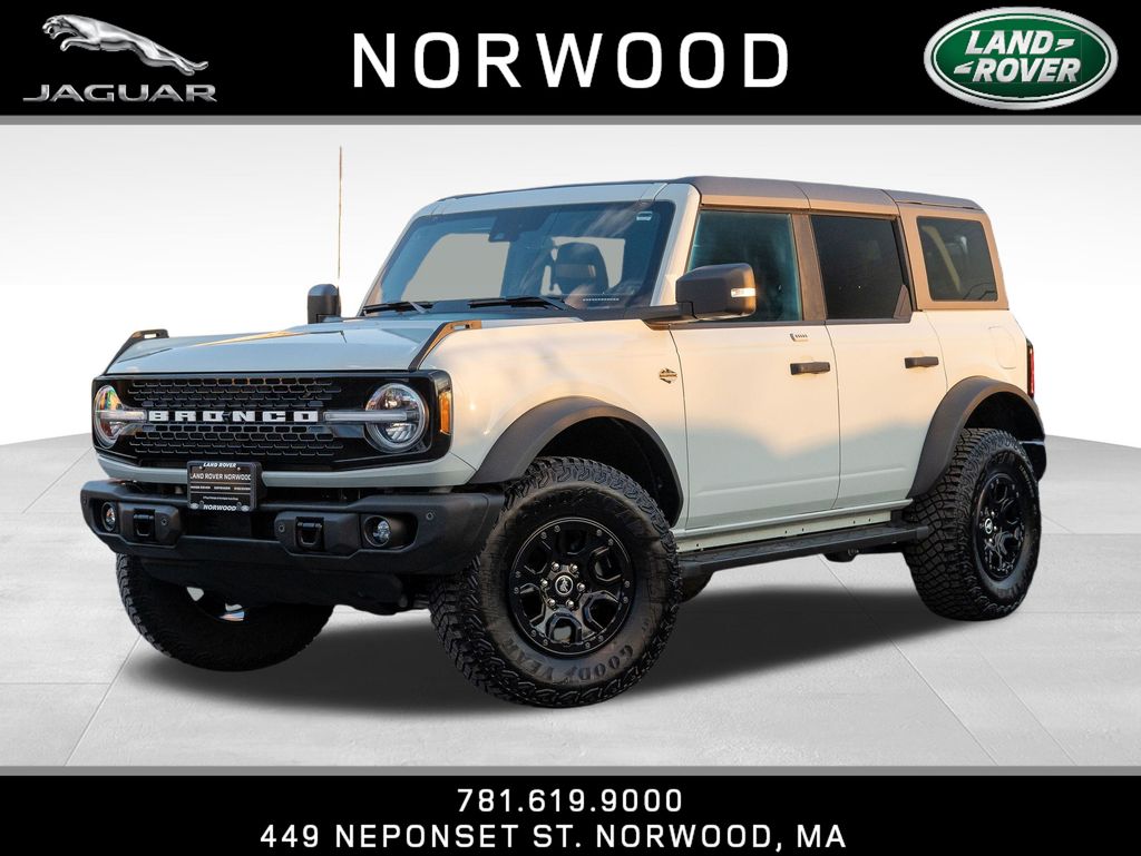 2023 Ford Bronco 4-Door Wildtrak's photo
