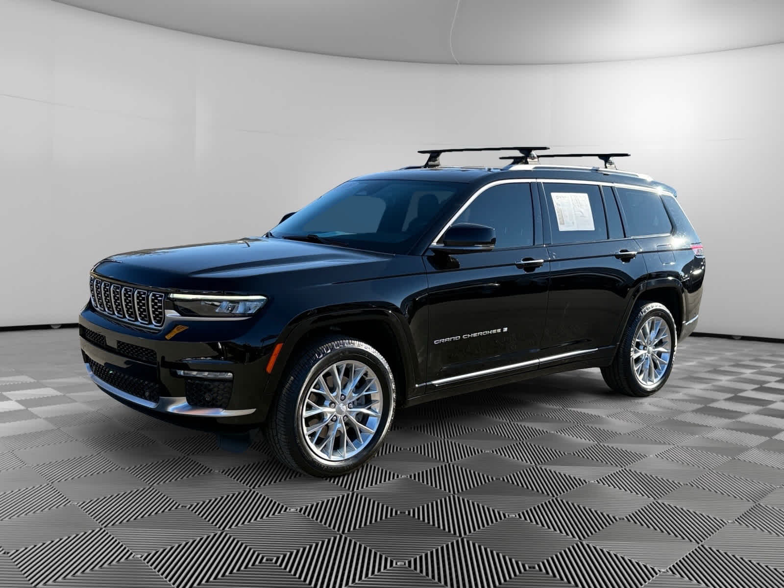 2021 Jeep Grand Cherokee L Summit's photo