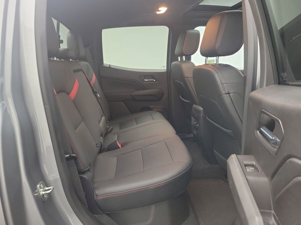 2023 Chevrolet Colorado Z71 photo 21