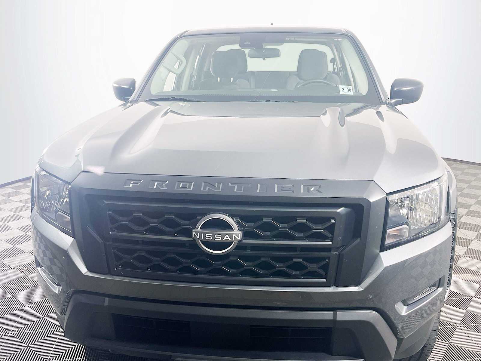 2024 Nissan Frontier S photo 2