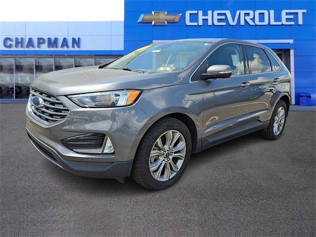 2024 Ford Edge Titanium photo 2
